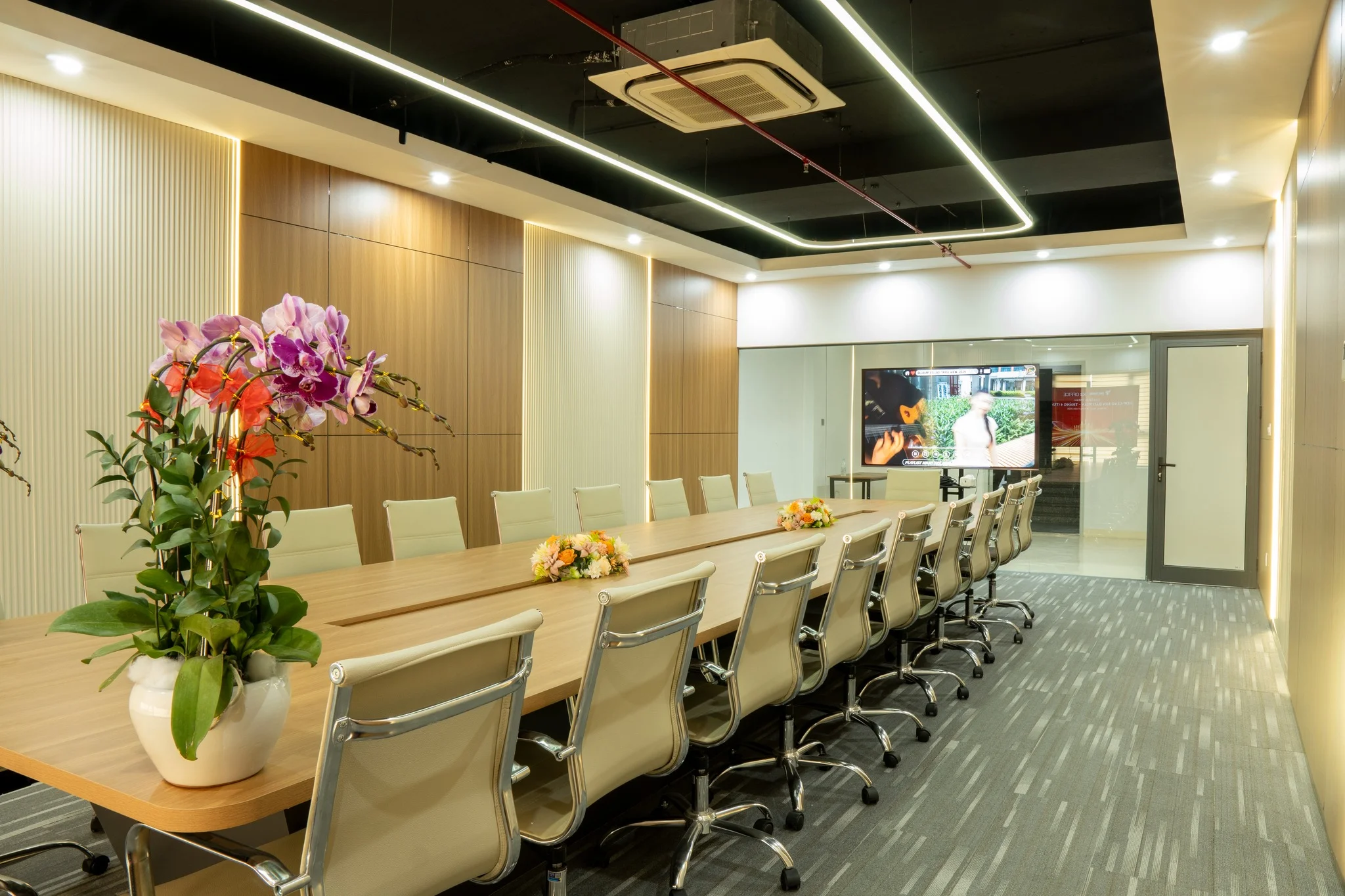 Large room - X2 OFFICE DIAMOND 2
